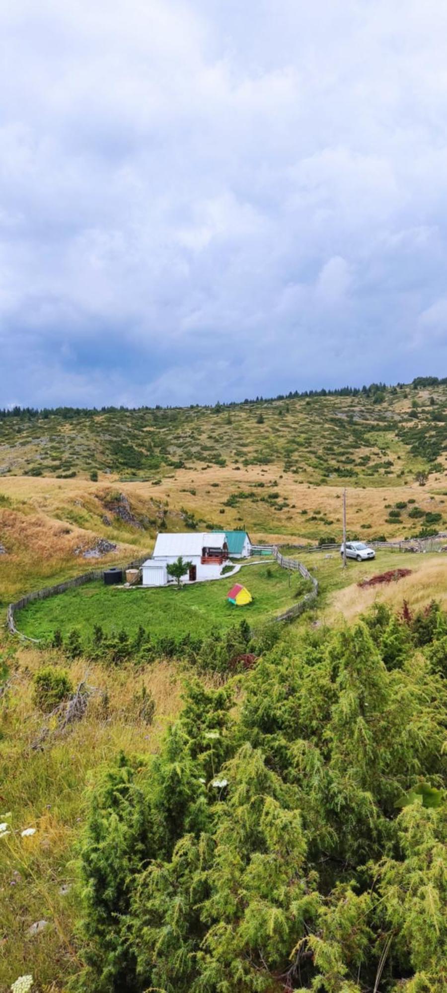 פלוזינה Weekend House In The Piva Nature Park מראה חיצוני תמונה